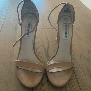 Steve Madden Stecy Natural Heel